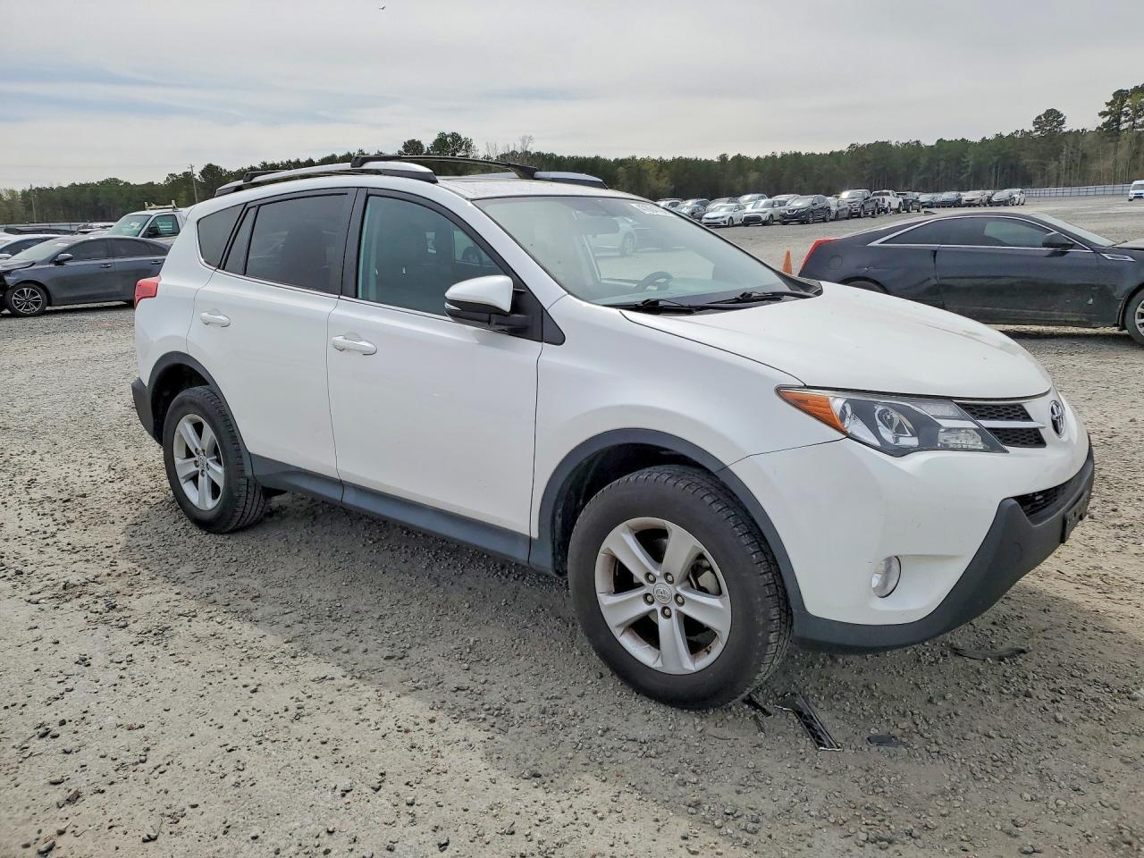 2014 Toyota Rav4 Xle - zdjęcie 4