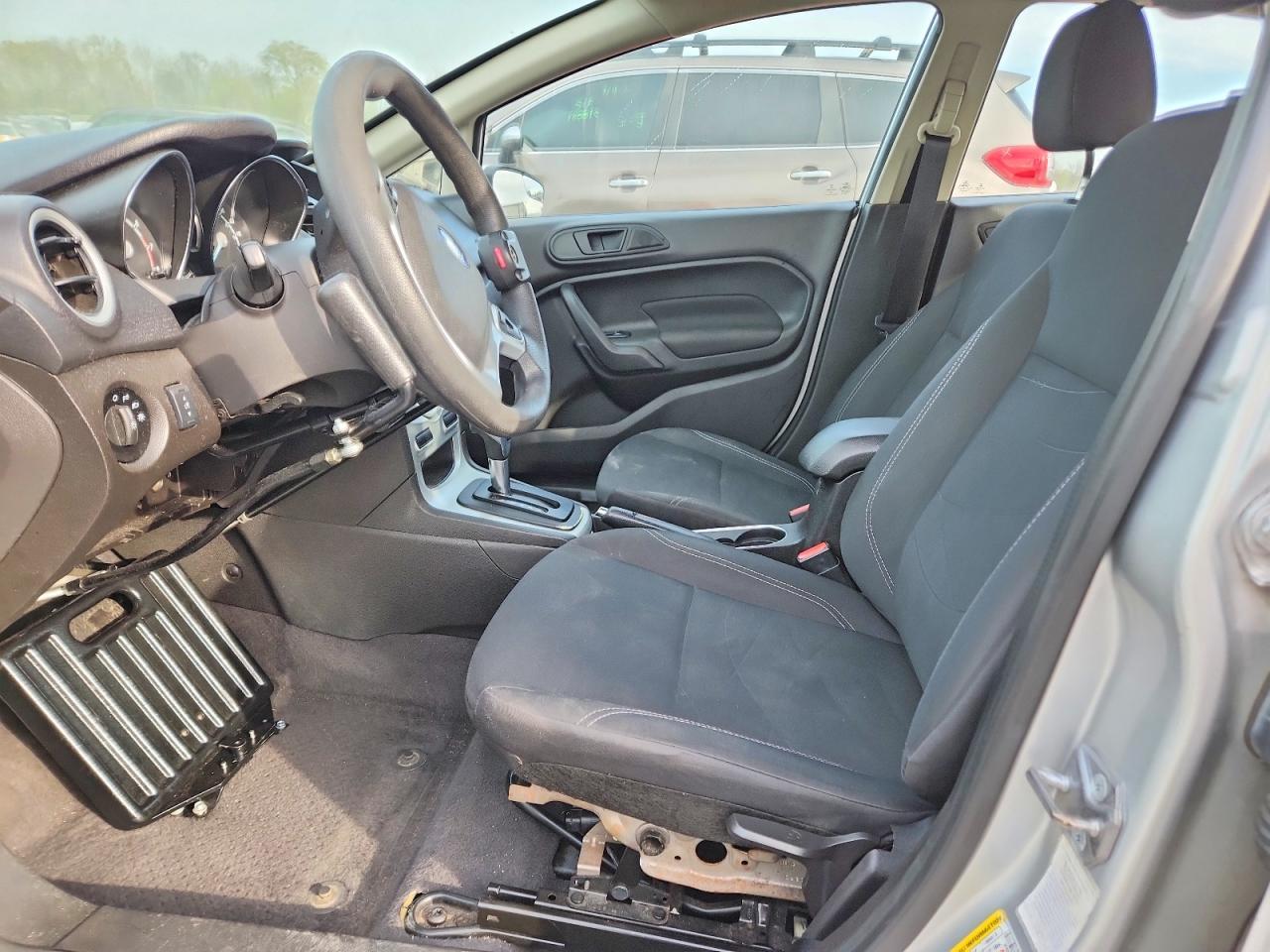 2019 Ford Fiesta Se - zdjęcie 7