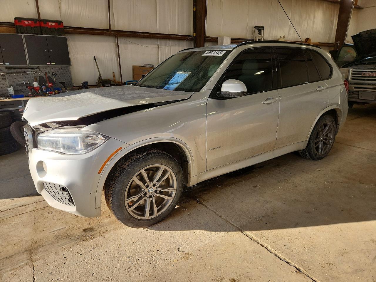2015 BMW X5 xDrive35I - zdjęcie główne