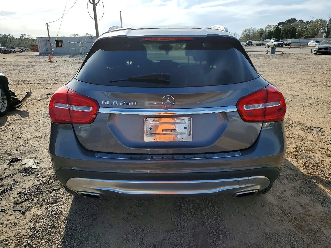 2015 Mercedes-Benz Gla 250 - zdjęcie 6