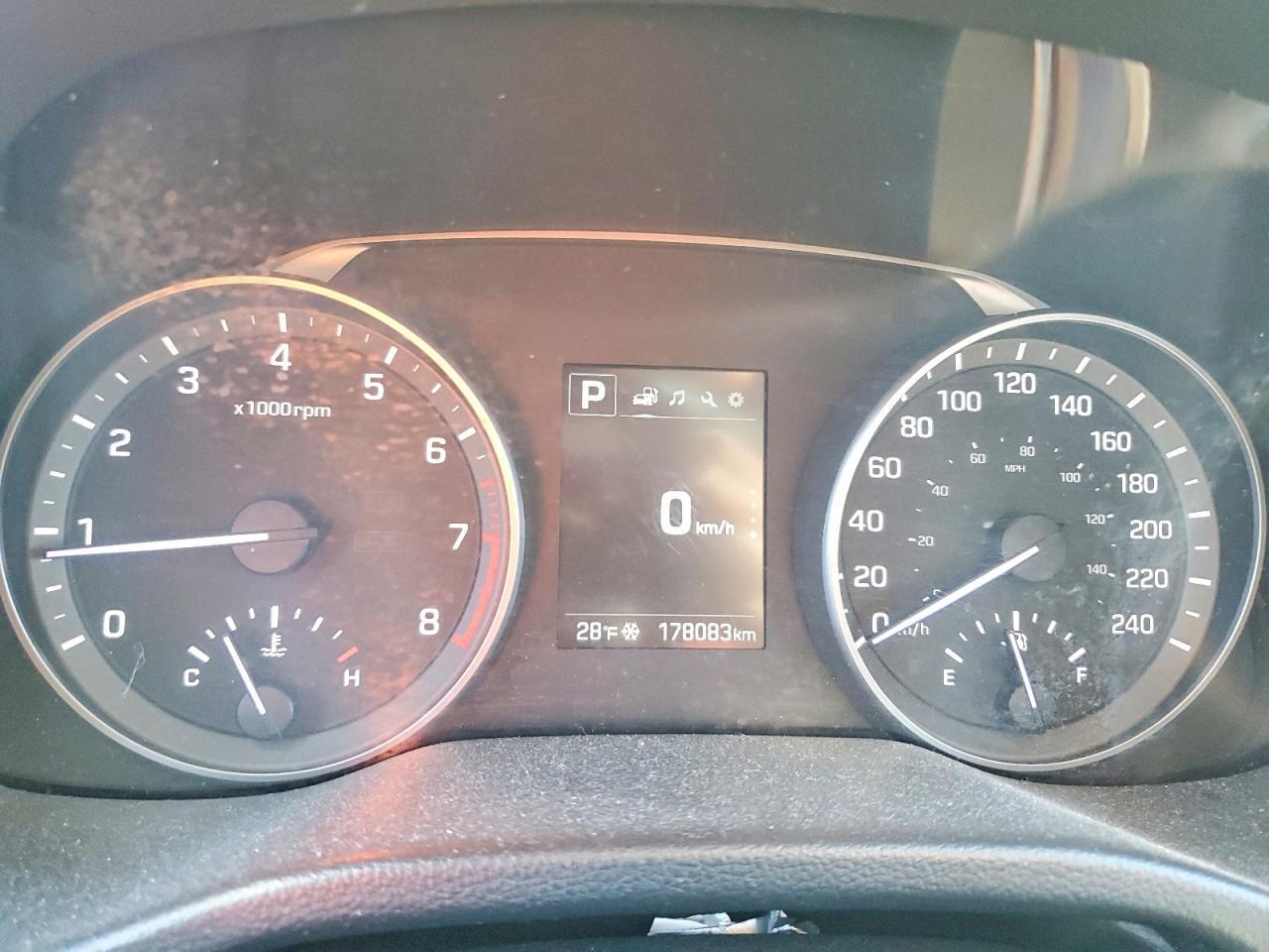 2018 Hyundai Elantra Sel - zdjęcie 9