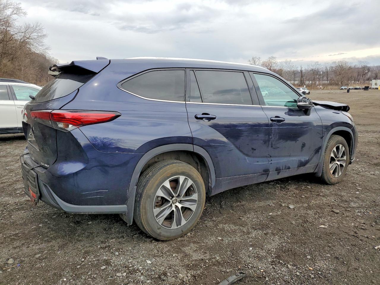 2020 Toyota Highlander Xle - zdjęcie 3