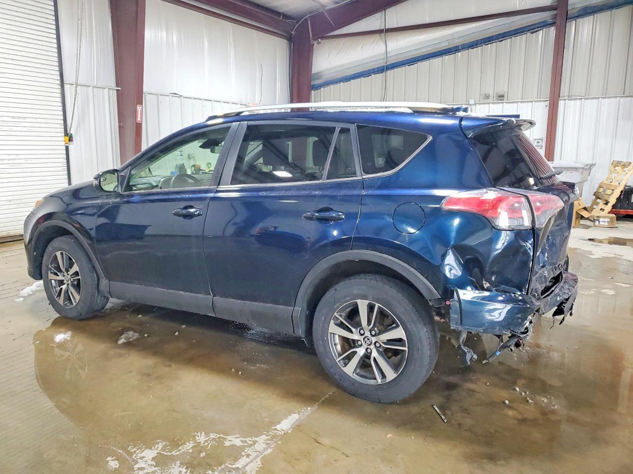 2017 Toyota Rav4 Xle - zdjęcie 2
