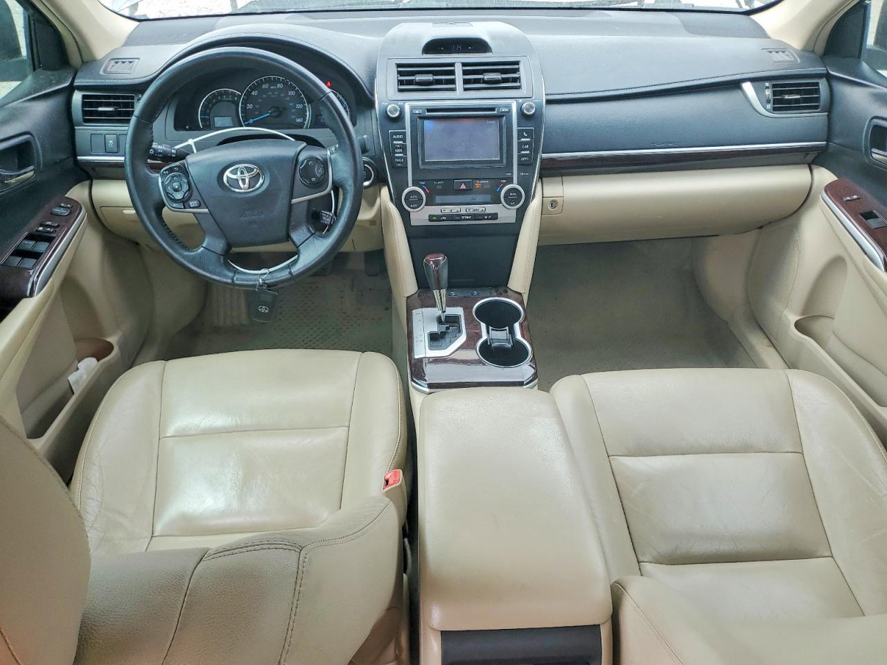 2013 Toyota Camry Xle - zdjęcie 8