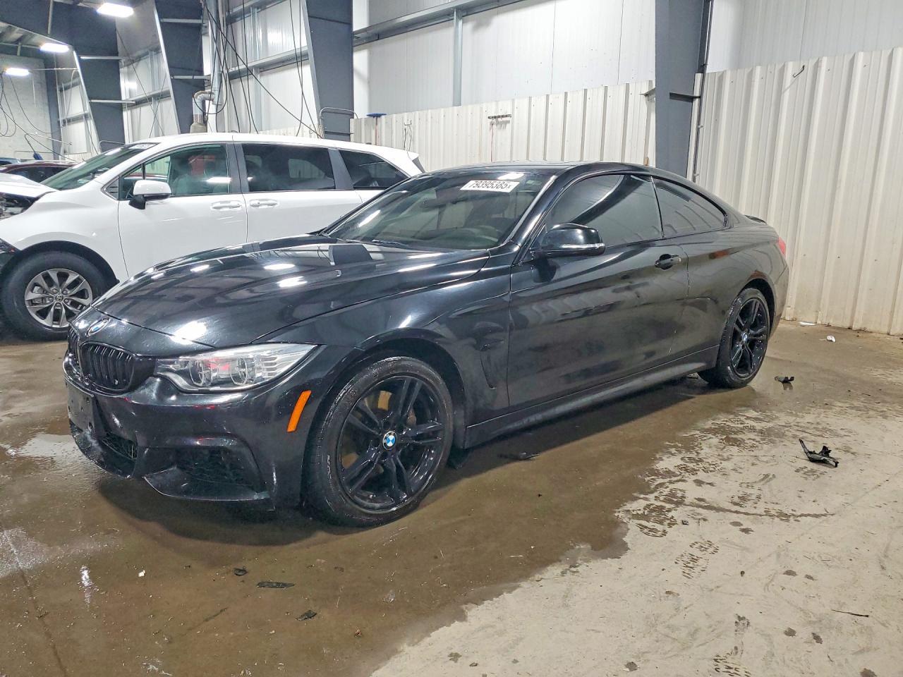 2015 BMW Seria 4 Coupe 435i - zdjęcie główne
