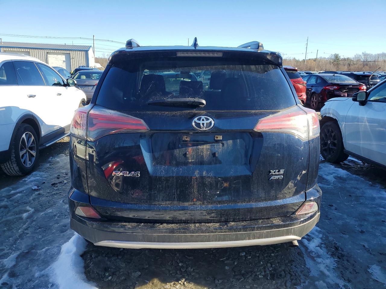2018 Toyota Rav4 - zdjęcie 6