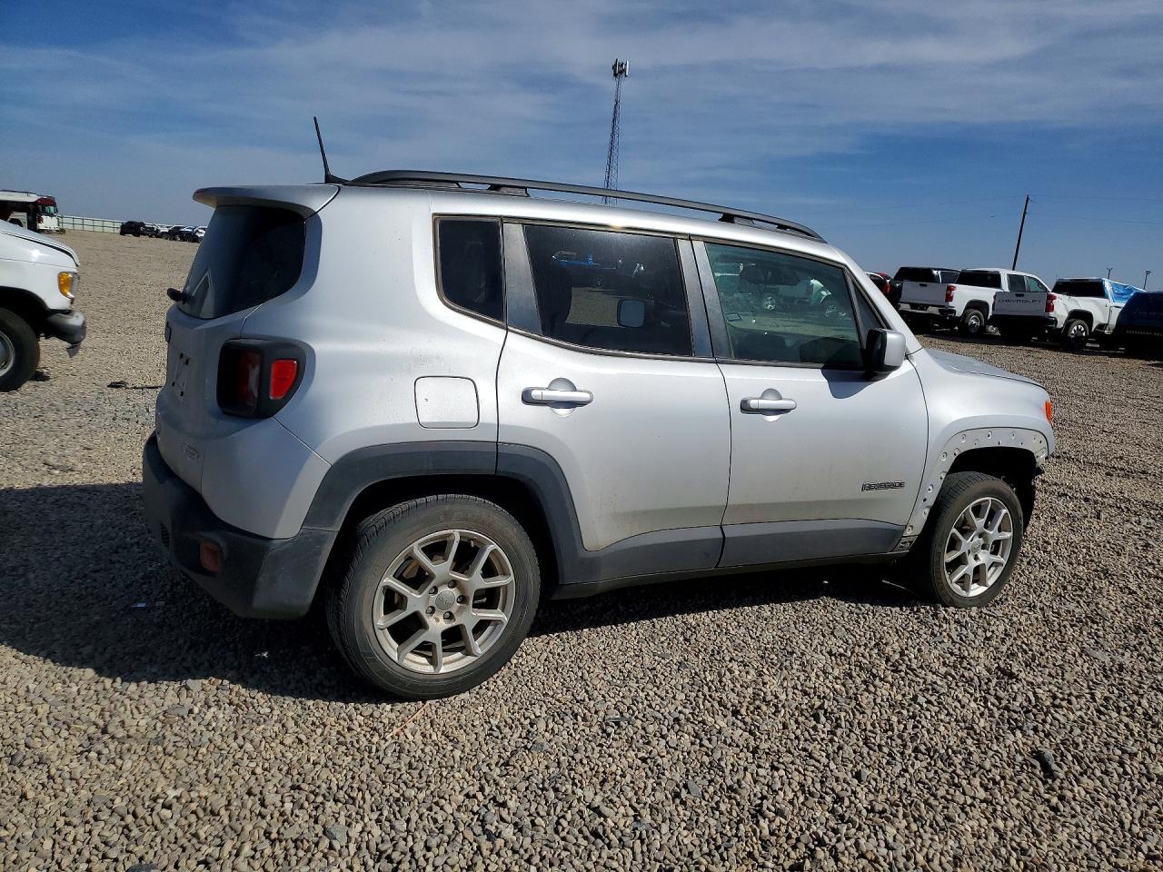 2019 Jeep Renegade - zdjęcie 3