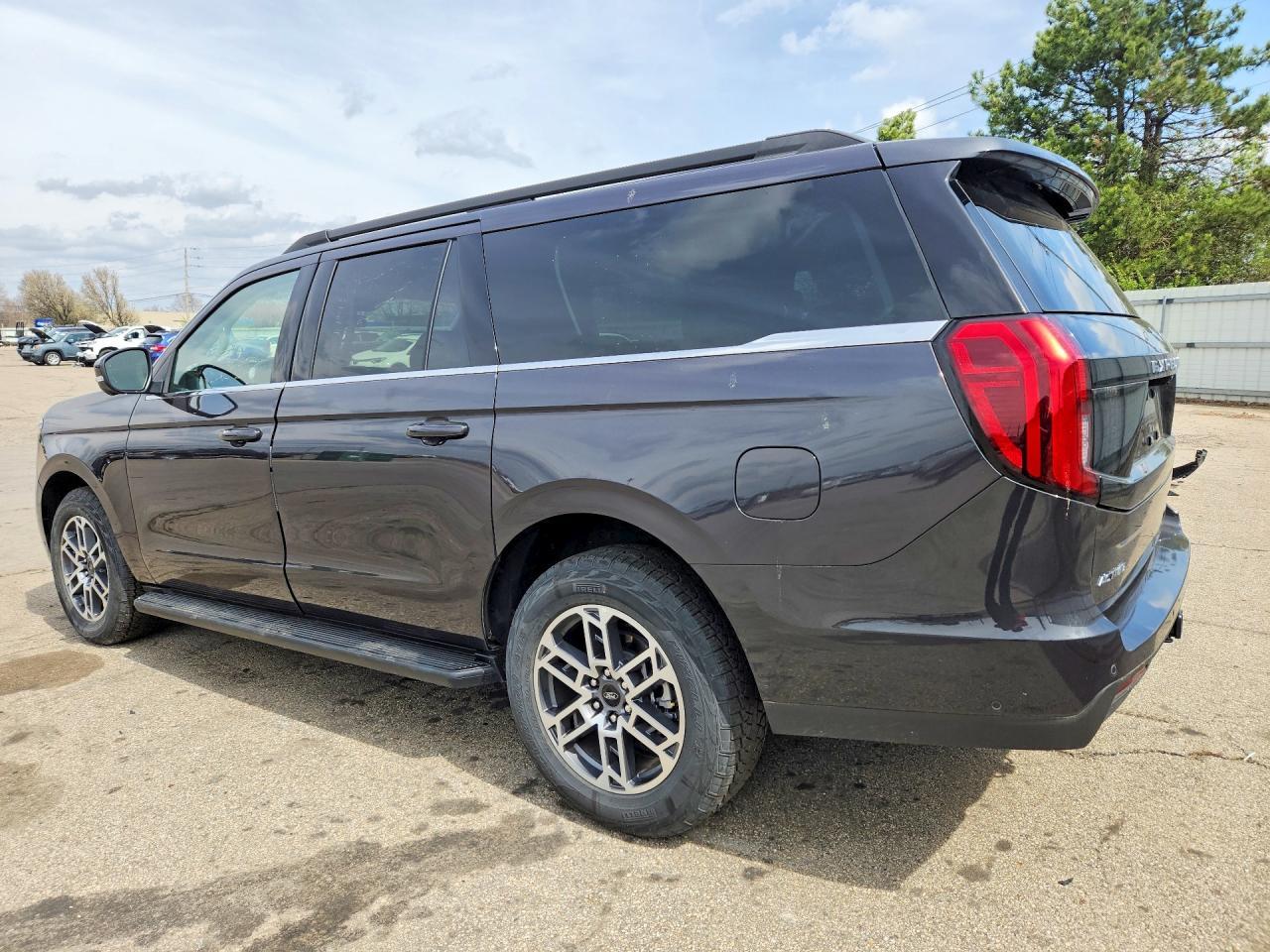 2025 Ford Expedition Max Active - zdjęcie 2