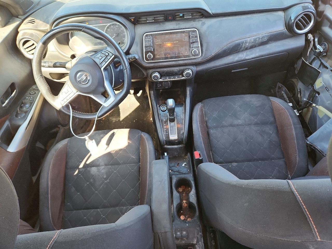 2019 Nissan Kicks Sr - zdjęcie 8