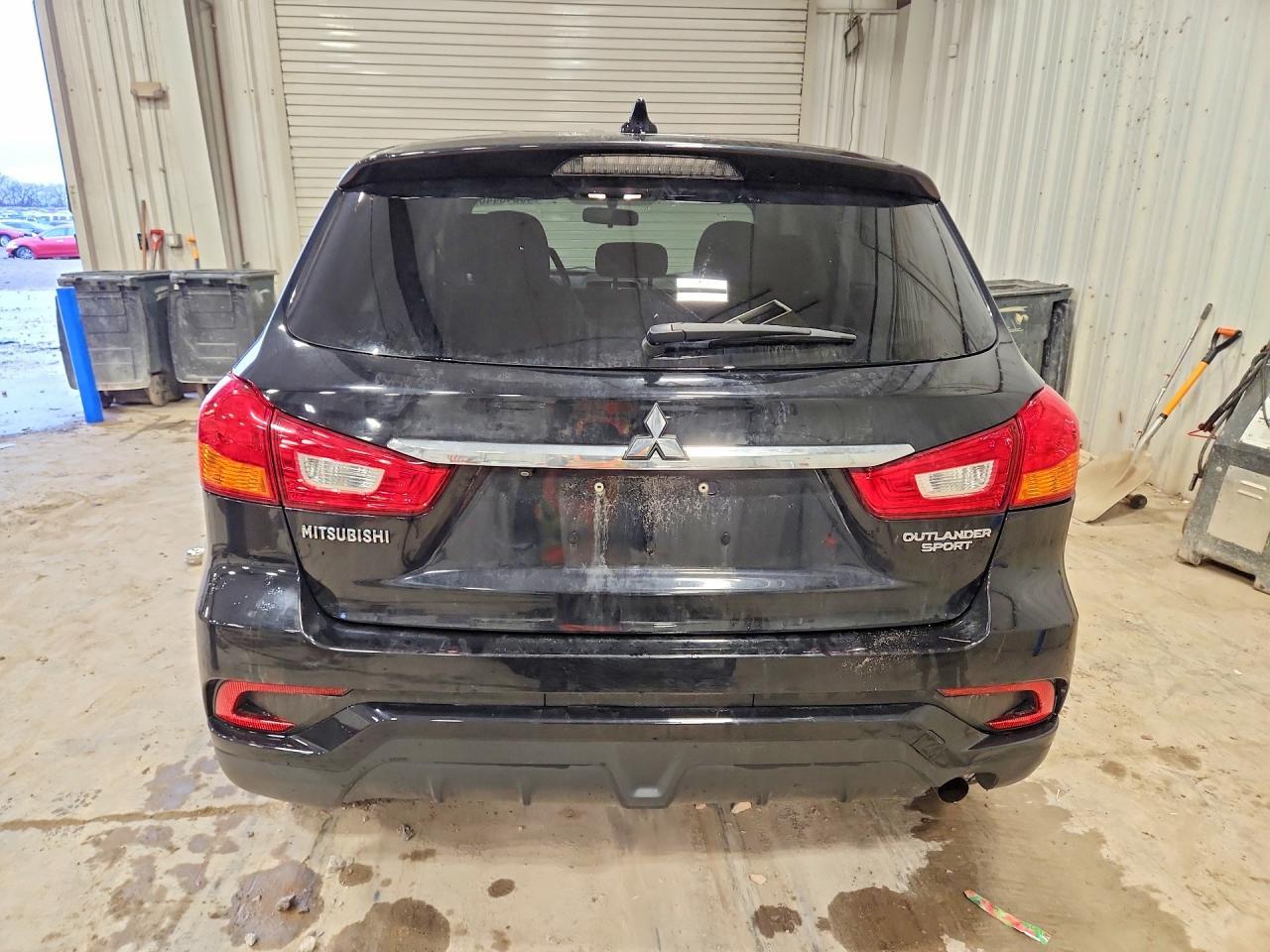 2019 Mitsubishi Outlander Sport Es - zdjęcie 6