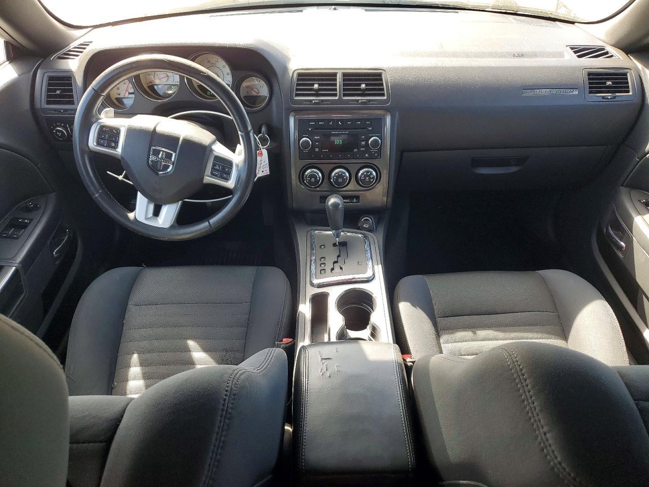 2013 Dodge Challenger Sxt - zdjęcie 8