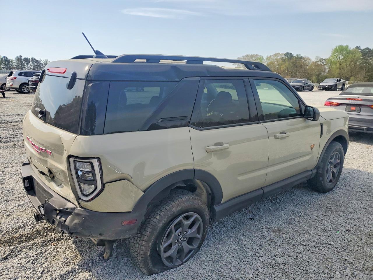 2024 Ford Bronco Sport Badlands - zdjęcie 3