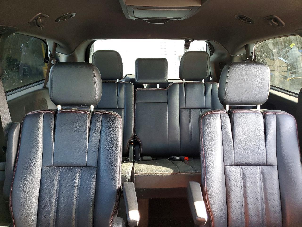 2020 Dodge Grand Caravan Gt - zdjęcie 10