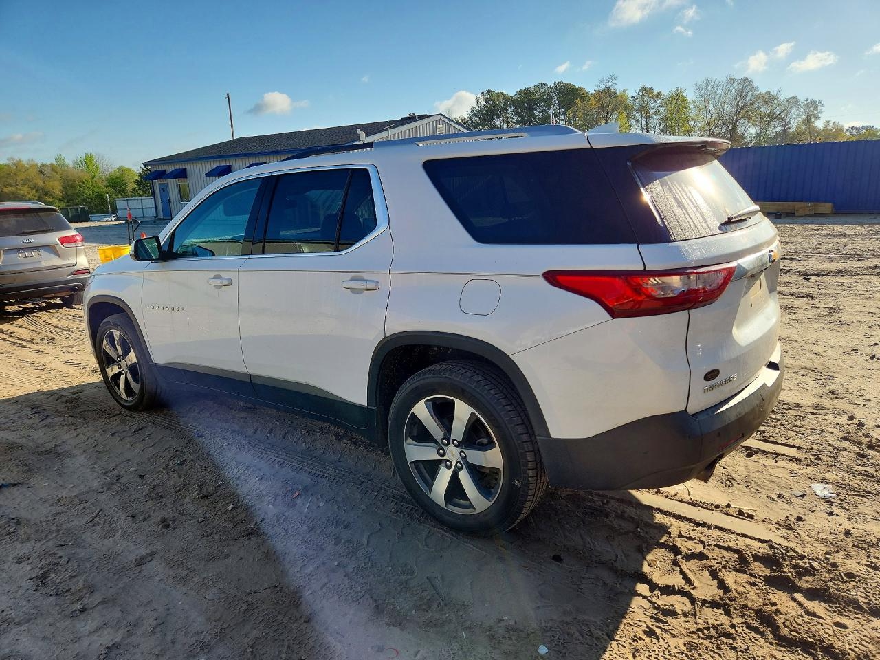 2018 Chevrolet Traverse Lt - zdjęcie 2