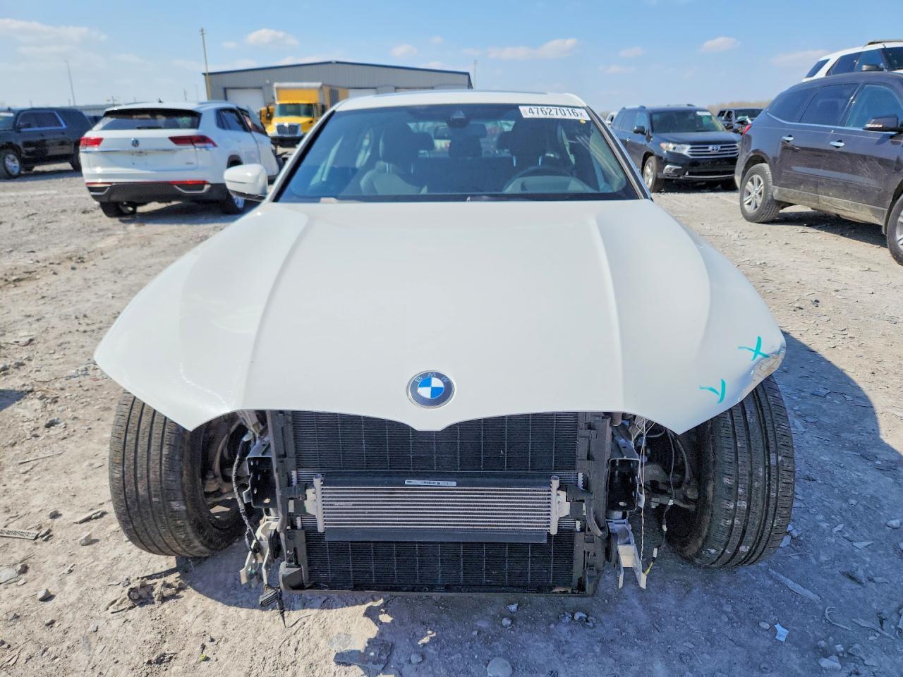 2021 BMW 330Xe - zdjęcie 5