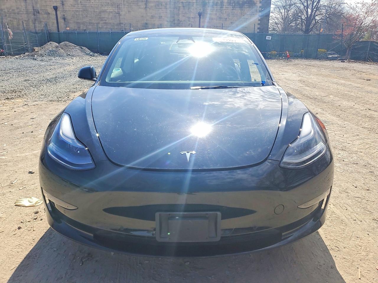 2022 Tesla Model 3 - zdjęcie 5