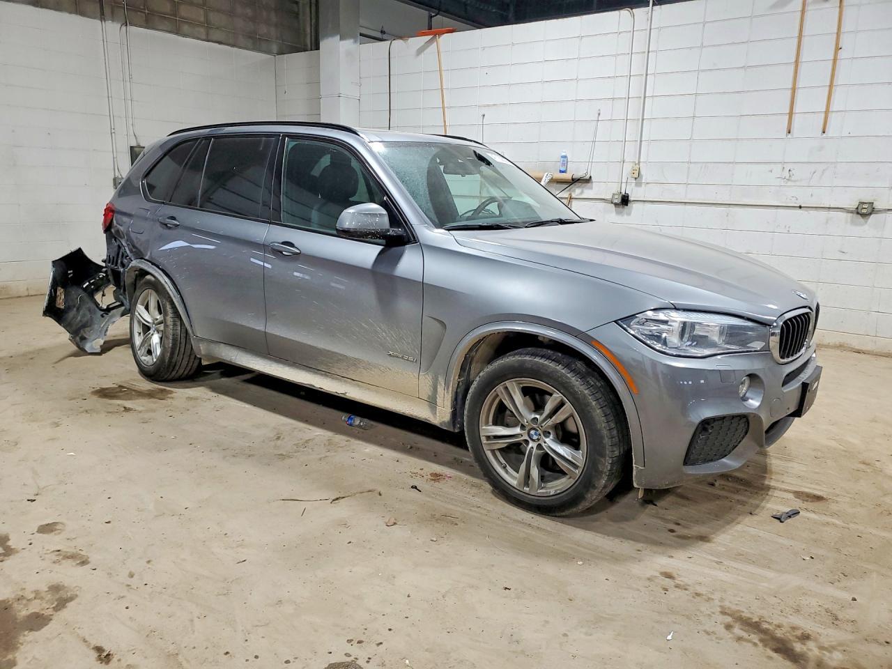 2015 BMW X5 xDrive35I - zdjęcie 4