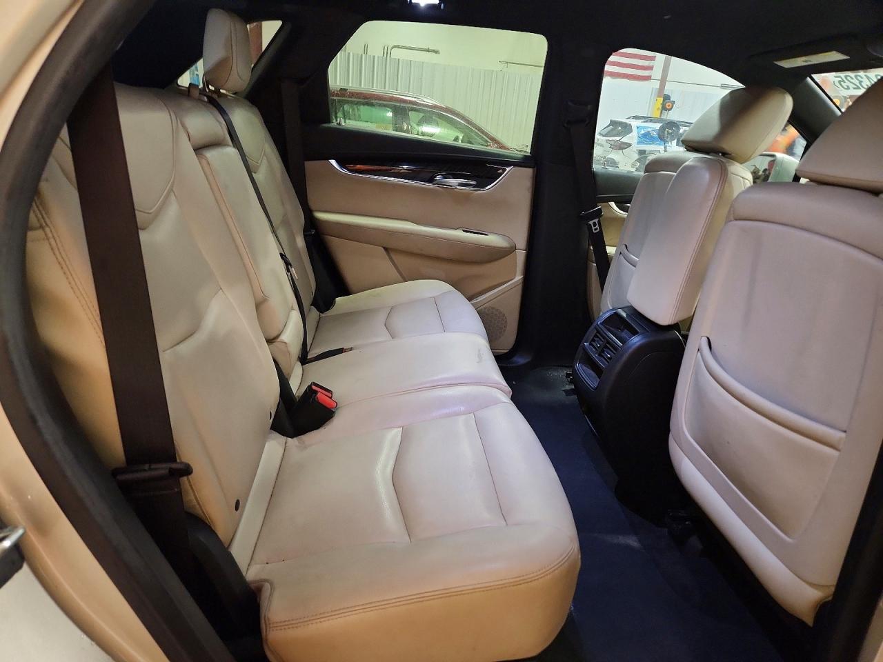 2017 Cadillac Xt5 - zdjęcie 11