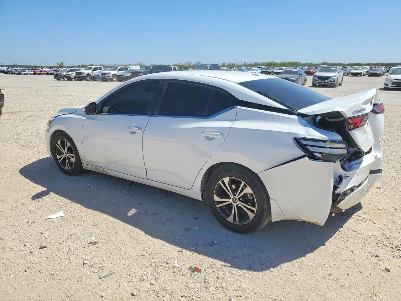 2020 Nissan Sentra Sv - zdjęcie 2