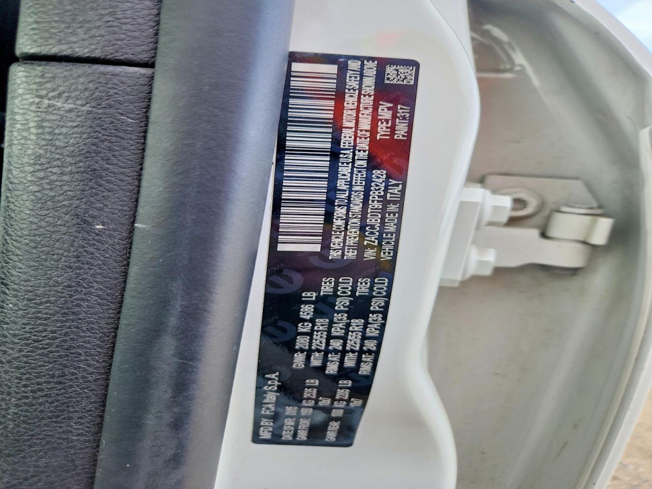 2015 Jeep Renegade Limited - zdjęcie 12