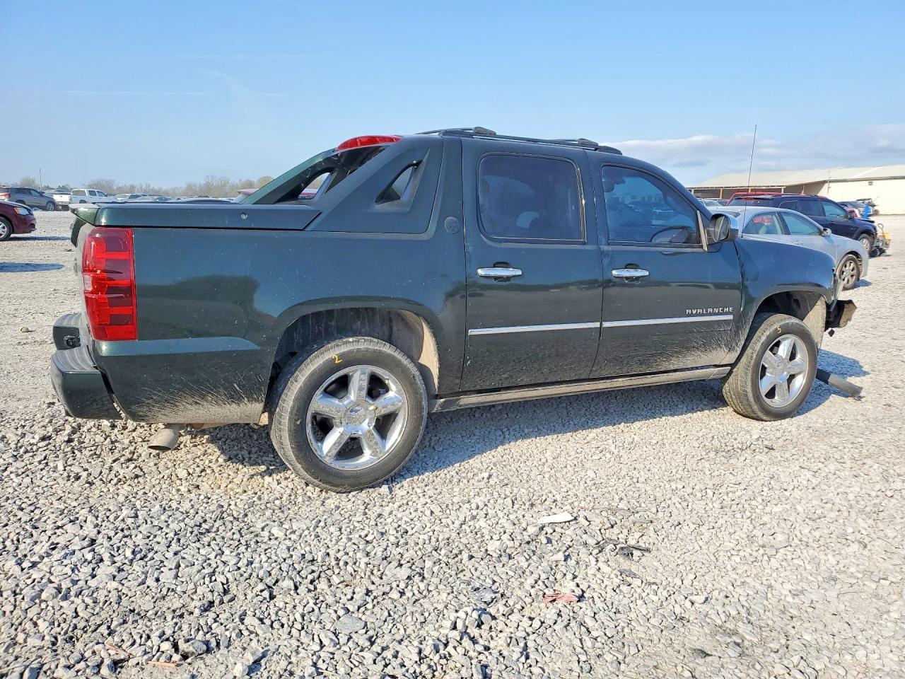 2013 Chevrolet Avalanche Ltz - zdjęcie 3