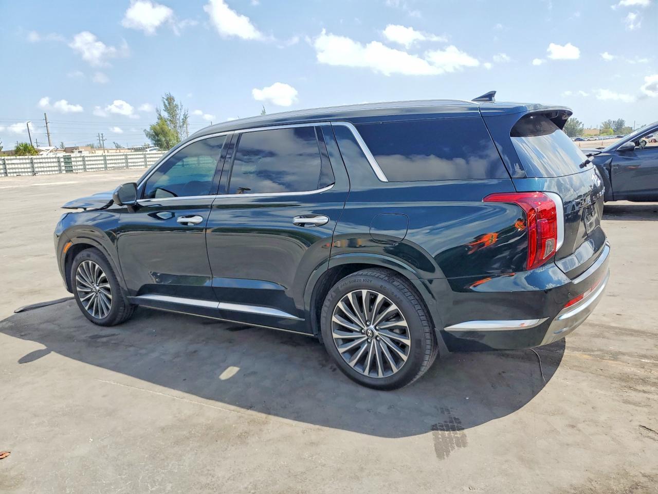 2023 Hyundai Palisade Calligraphy - zdjęcie 2