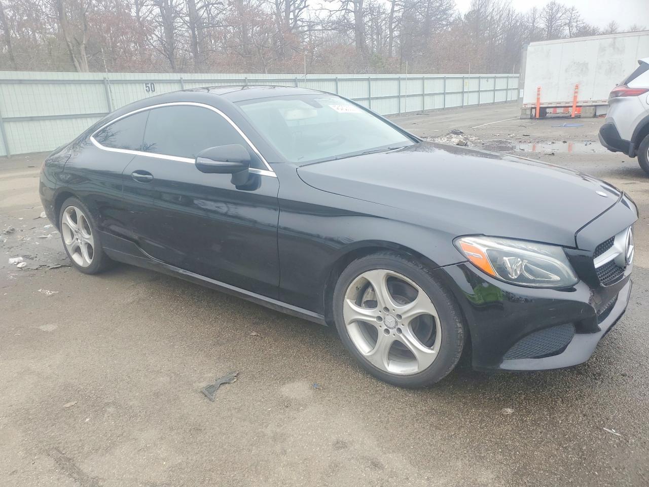 2017 Mercedes-Benz C 300 - zdjęcie 4