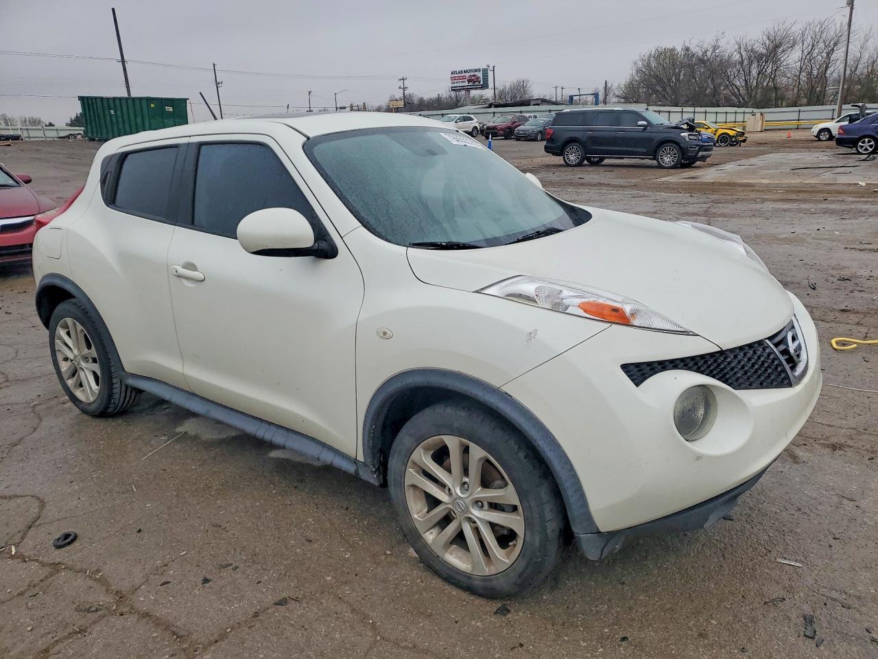 2013 Nissan Juke S - zdjęcie 4