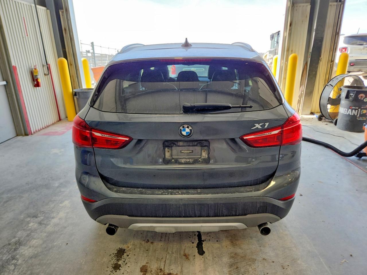 2017 BMW X1 xDrive28I - zdjęcie 6