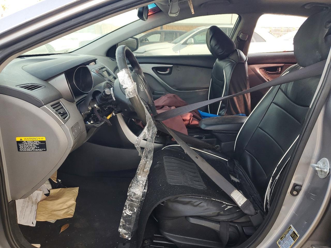 2013 Hyundai Elantra Gls - zdjęcie 7