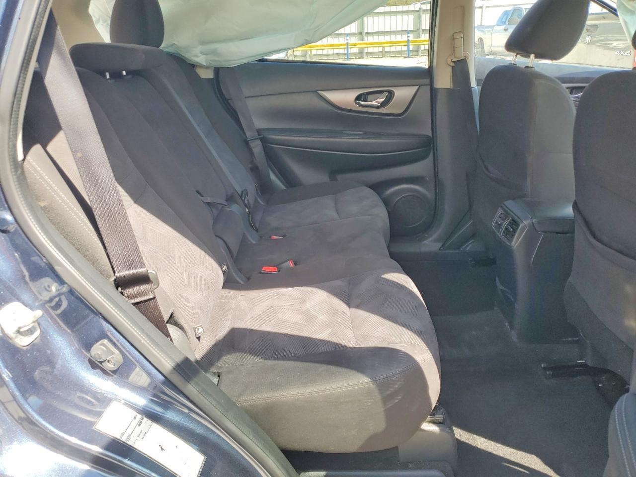 2016 Nissan Rogue Sv - zdjęcie 11