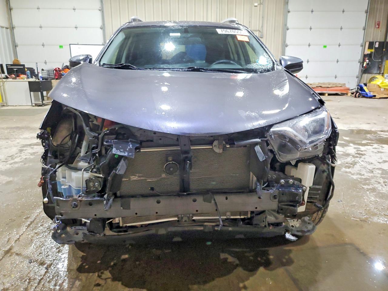 2016 Toyota Rav4 Le - zdjęcie 5