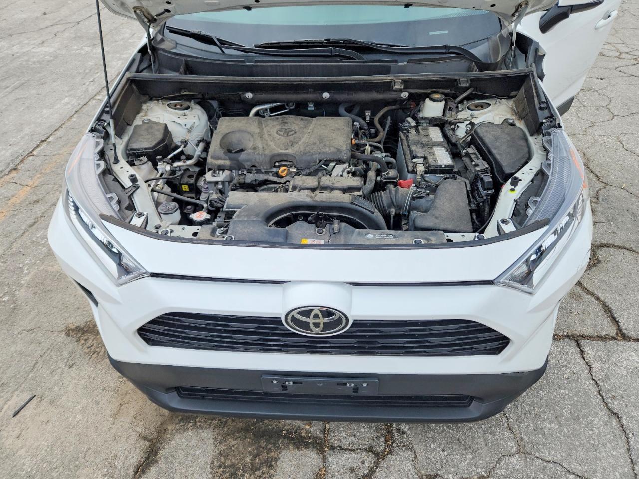 2021 Toyota Rav4 Xle - zdjęcie 12