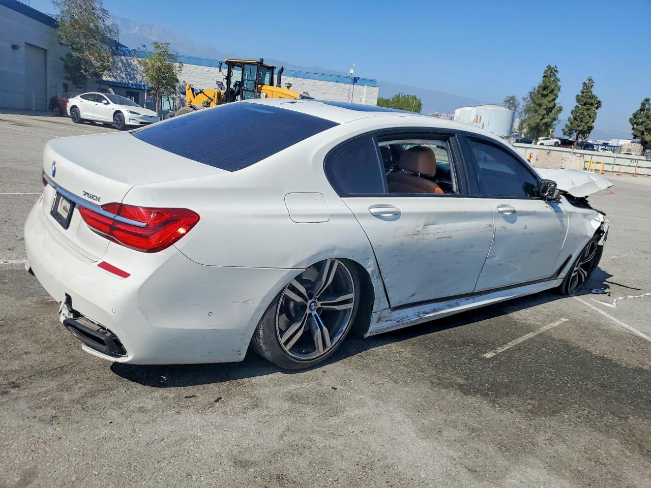 2018 BMW 750 I - zdjęcie 3