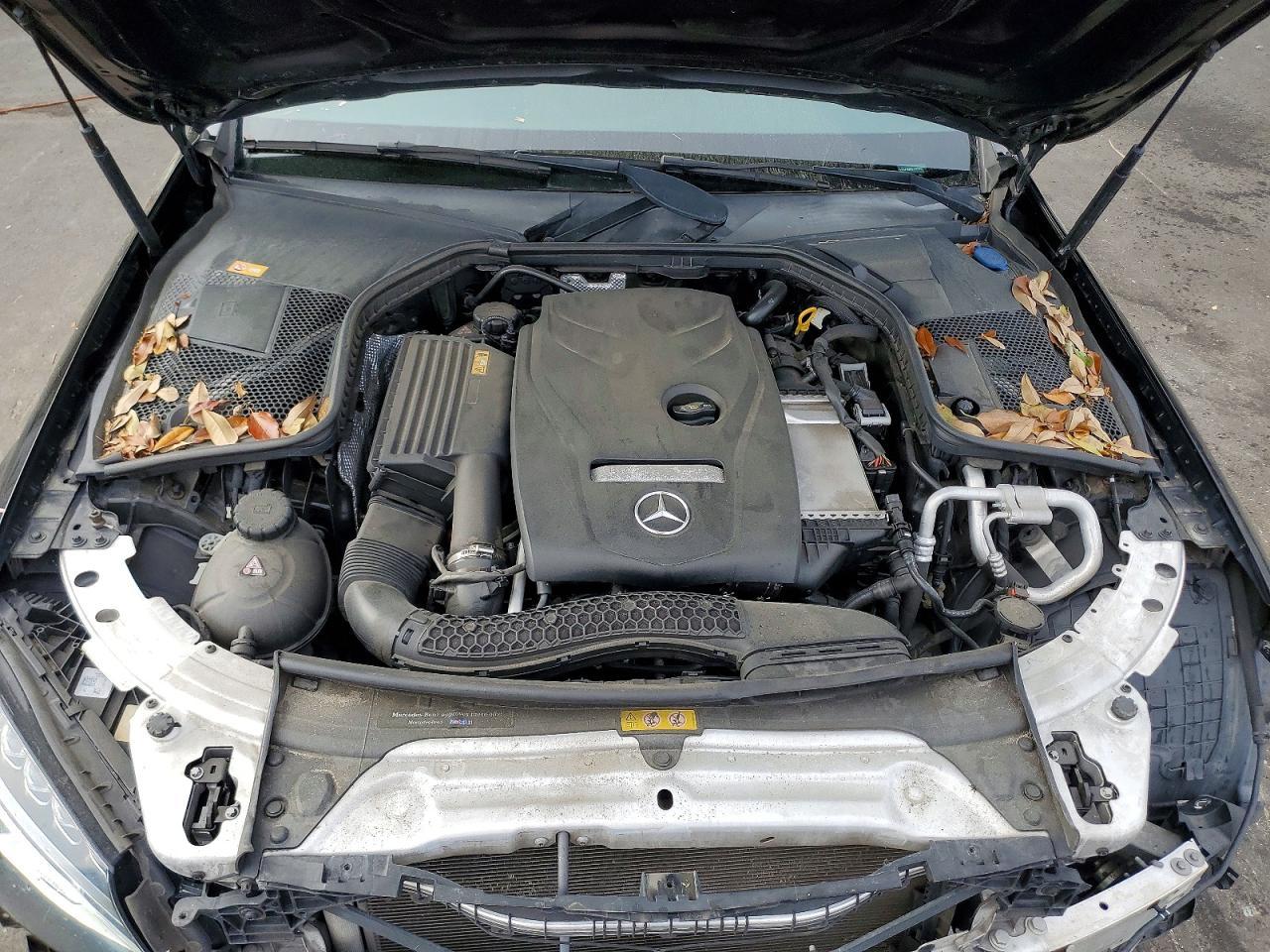 2016 Mercedes-Benz C 300 4Matic - zdjęcie 11