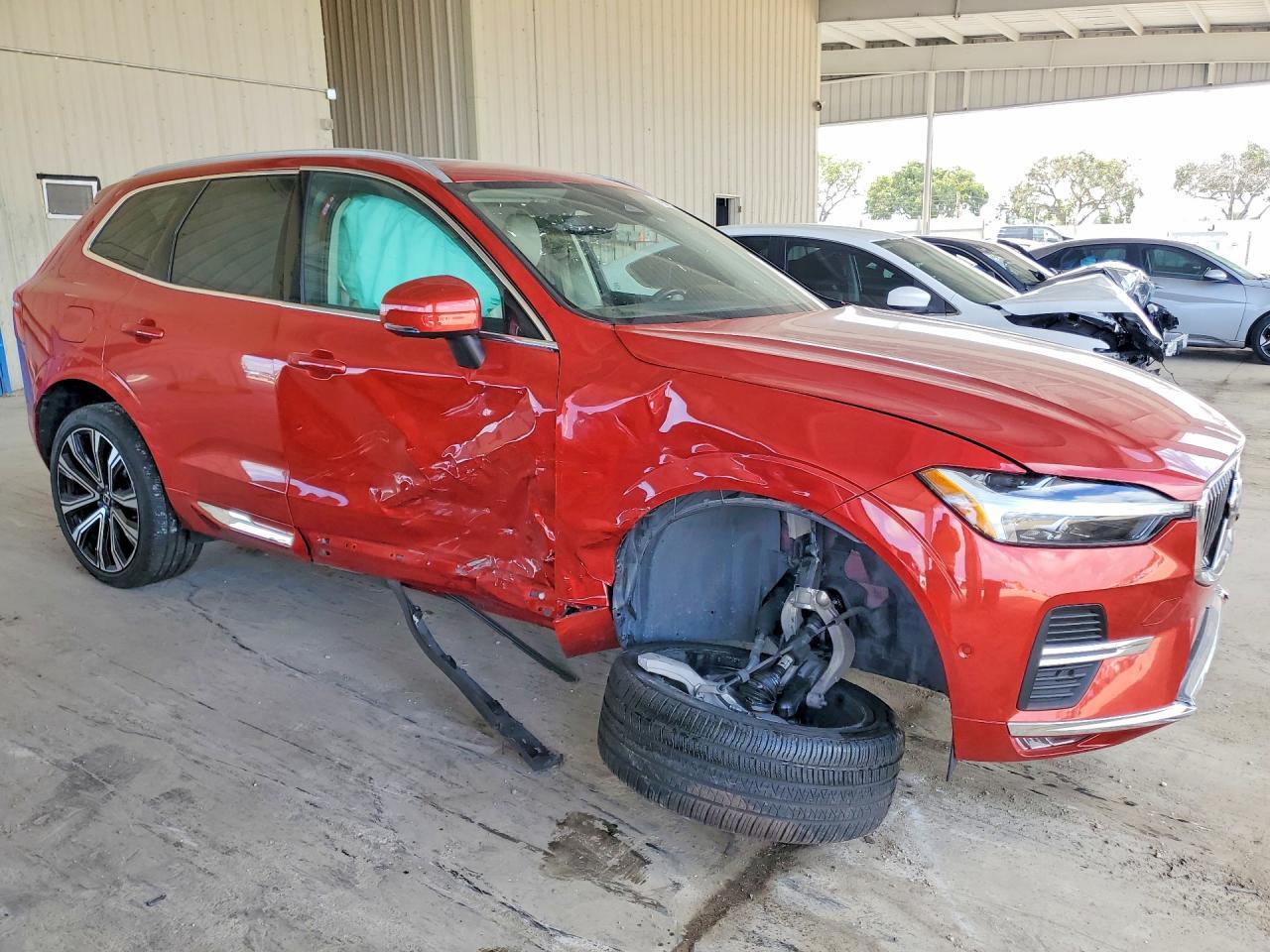 2023 Volvo Xc60 Ultimate - zdjęcie 4