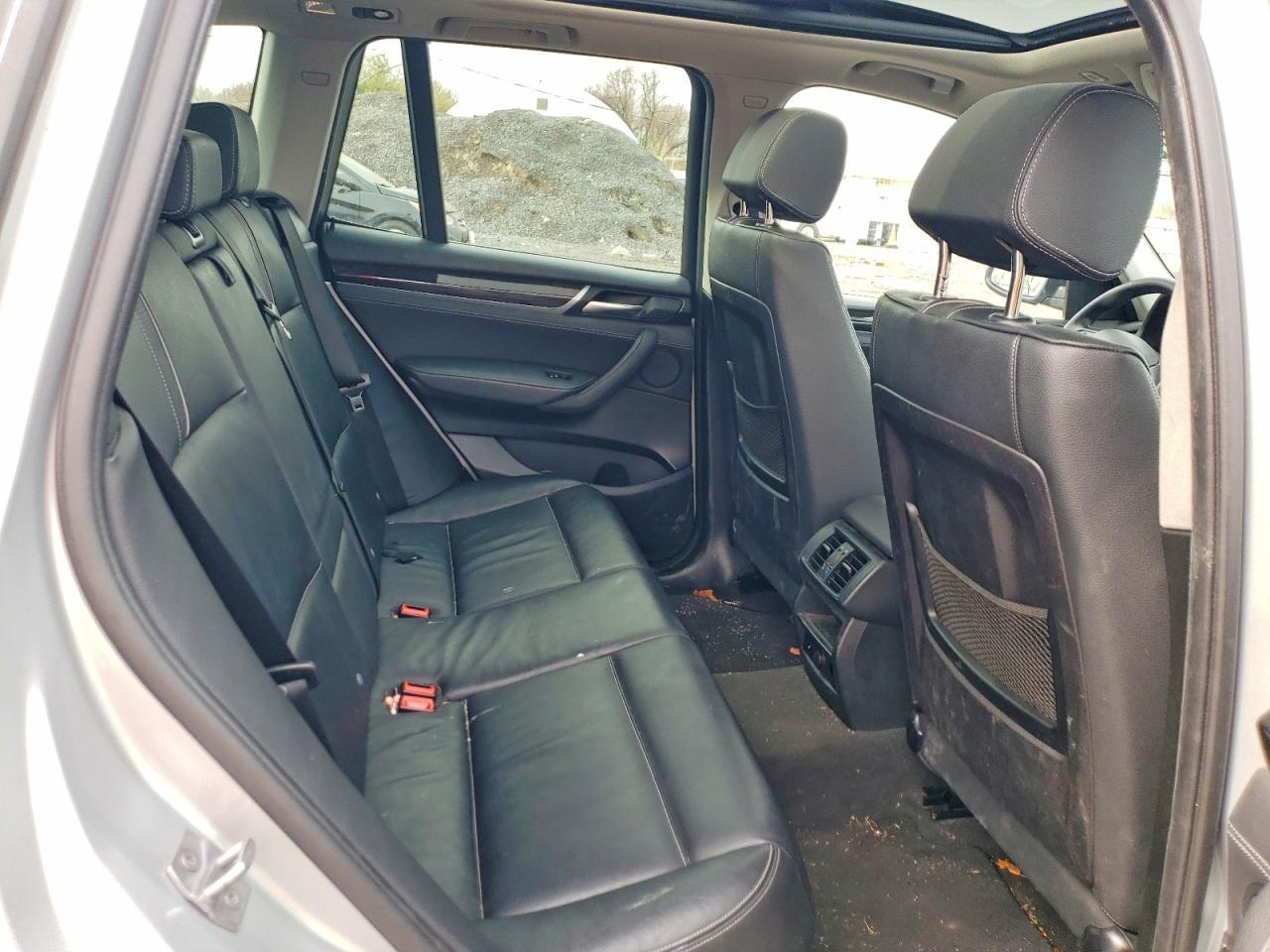 2016 BMW X3 xDrive28I - zdjęcie 11