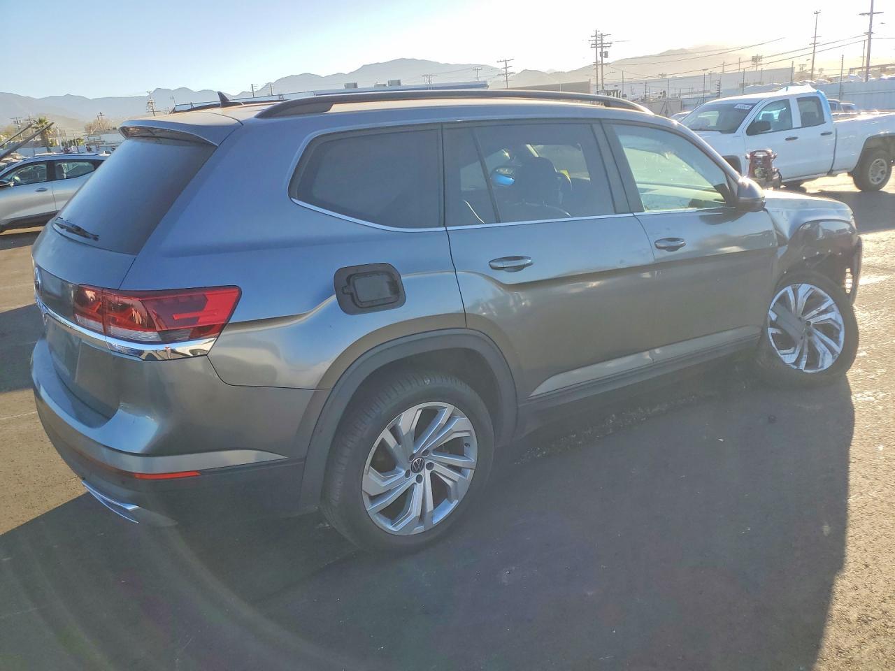 2021 Volkswagen Atlas Se - zdjęcie 3