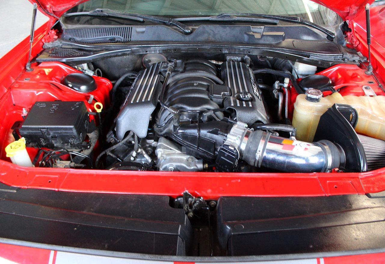 2015 Dodge Challenger Srt 392 - zdjęcie 7