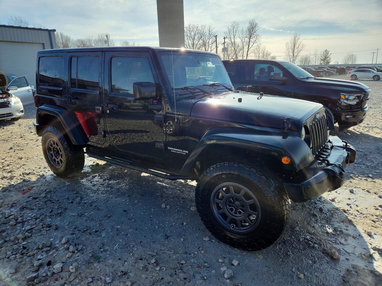 2015 Jeep Wrangler Unlimited Rubicon - zdjęcie 4