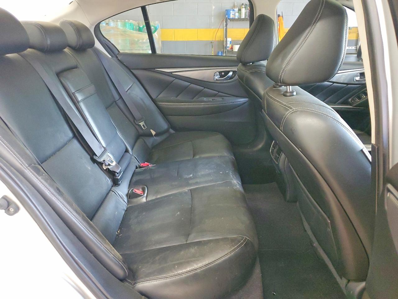 2015 Infiniti Q50 Premium - zdjęcie 10