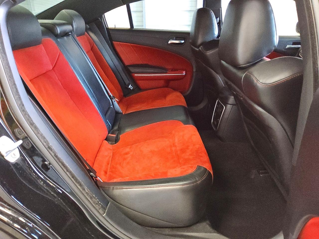 2020 Dodge Charger Scat Pack - zdjęcie 10