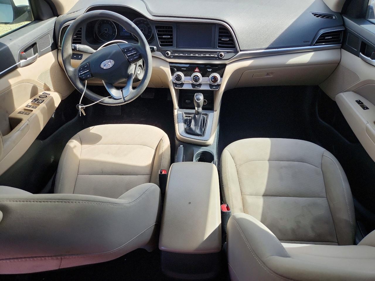 2019 Hyundai Elantra Sel - zdjęcie 8