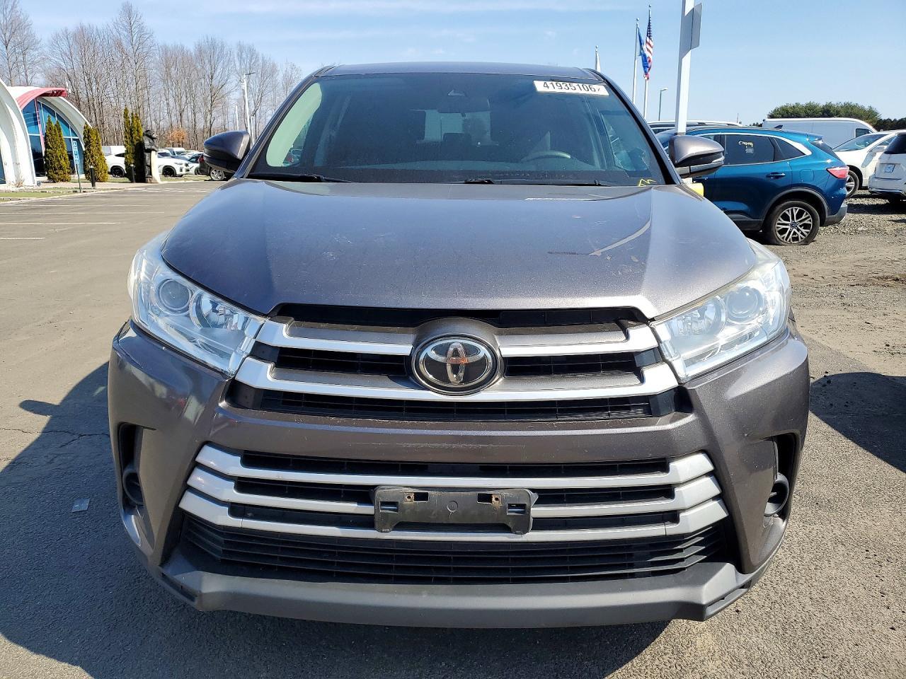2017 Toyota Highlander Le - zdjęcie 5
