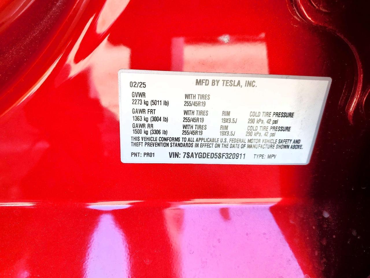 2025 Tesla Model Y - zdjęcie 14
