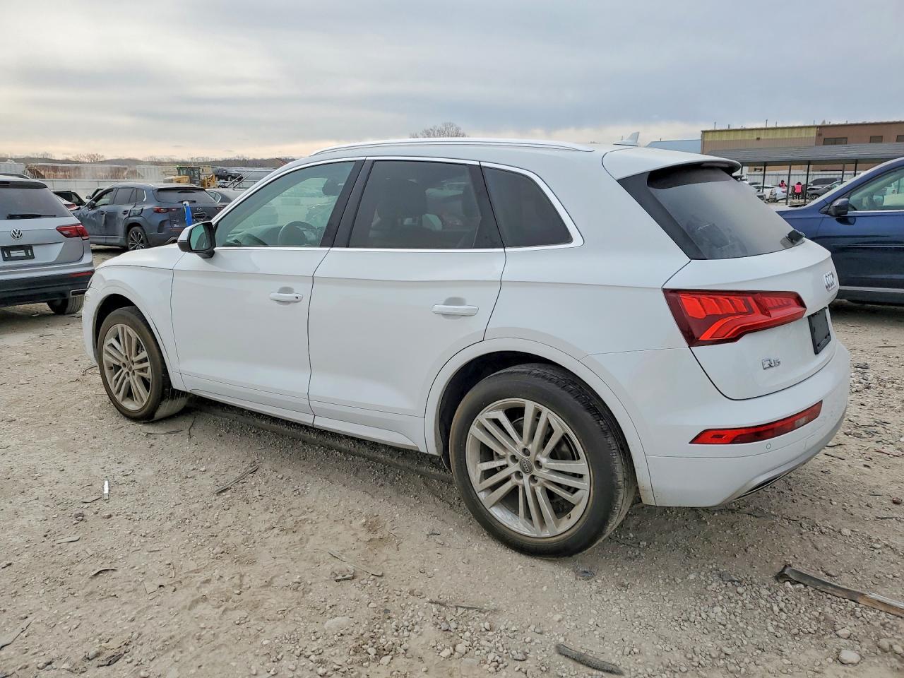 2019 Audi Q5 Premium Plus - zdjęcie 2