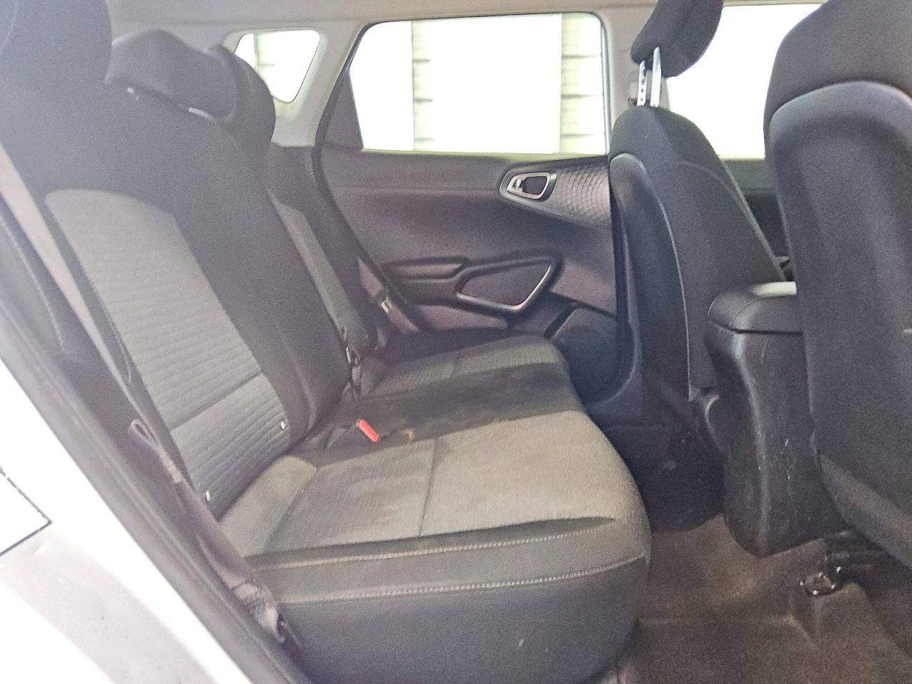 2021 Kia Soul S - zdjęcie 10