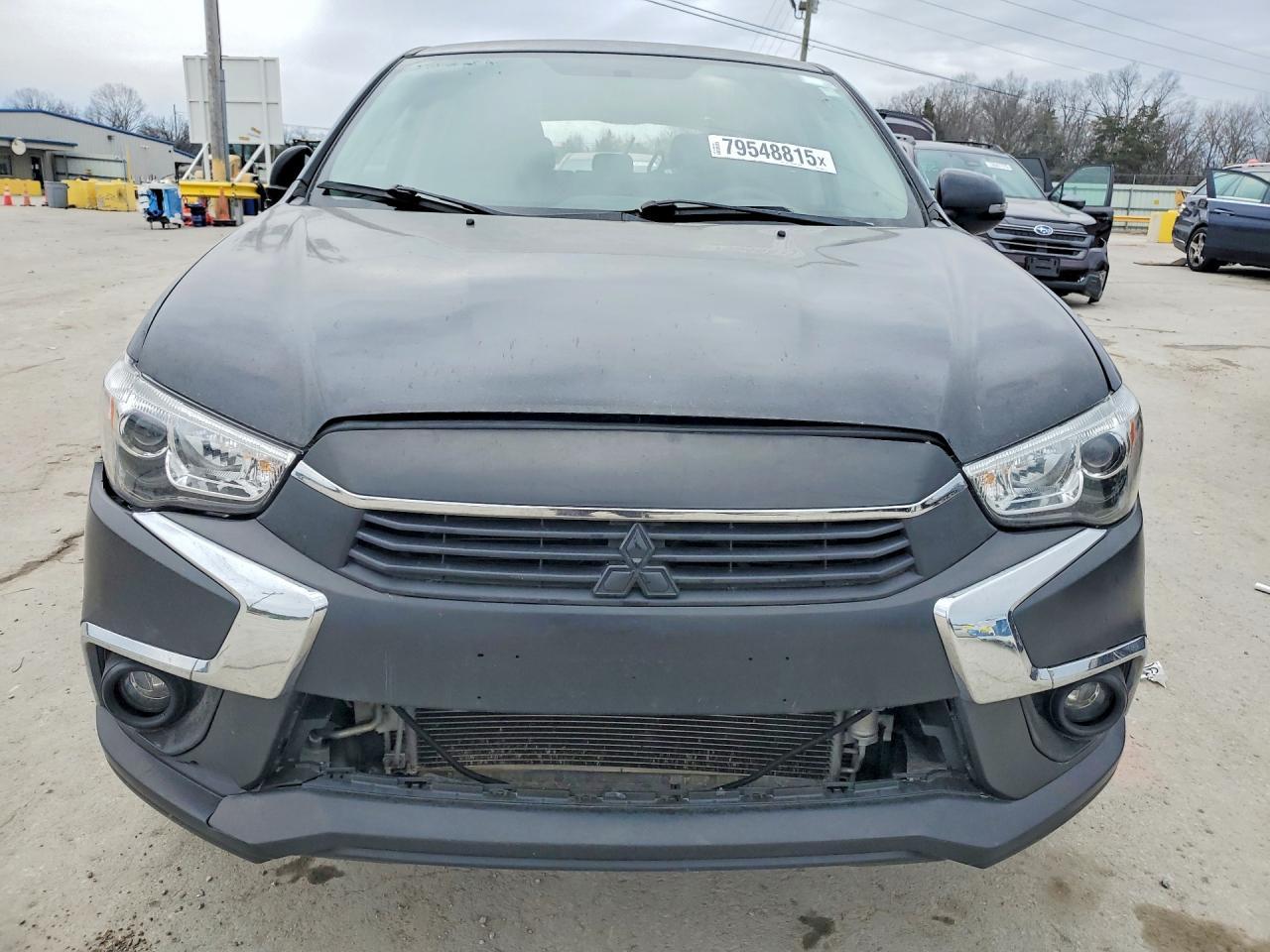 2019 Mitsubishi Outlander Sport Es - zdjęcie 5