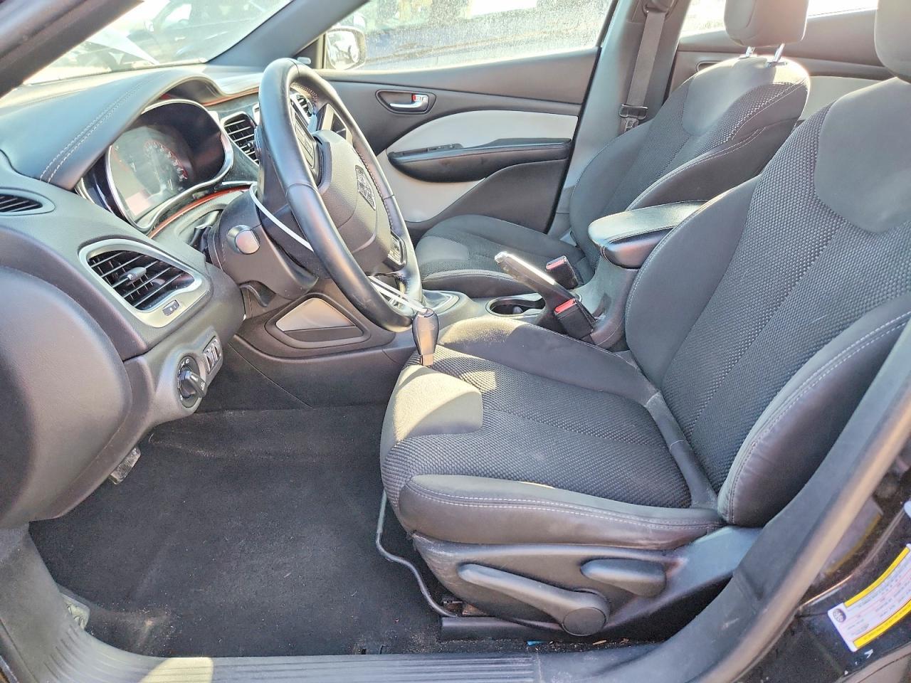 2014 Dodge Dart Sxt - zdjęcie 7
