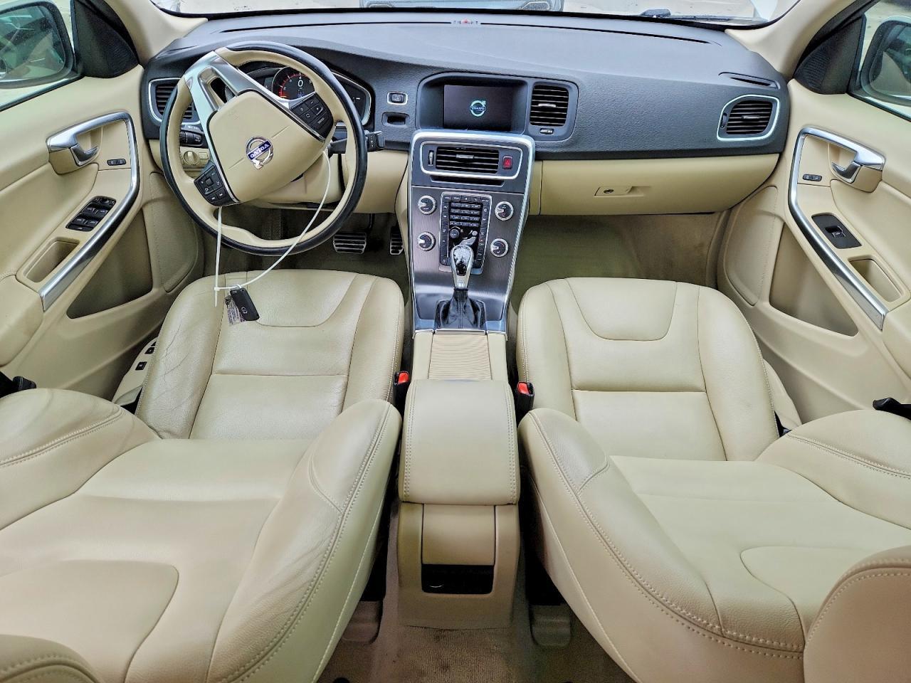 2015 Volvo S60 Premier - zdjęcie 8